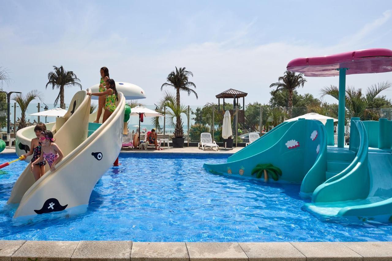 Fancy Apartment In Spa N Pool Beach Resort Mamaia Exterior foto
